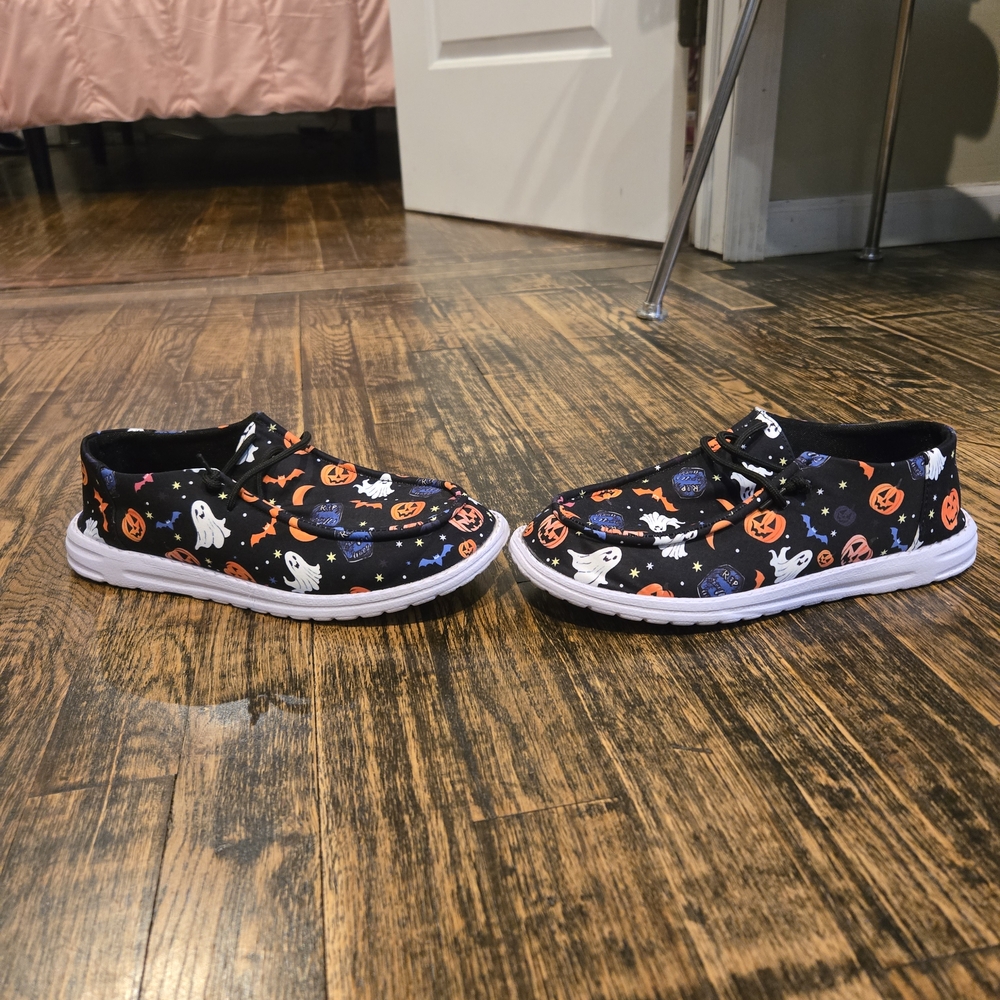 Halloween Themed Black Flats - Picture 2 of 4